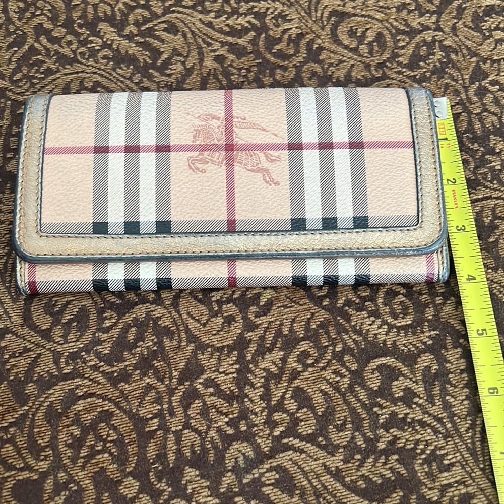 Burberry Authentic Haymarket - Picture 13 of 13